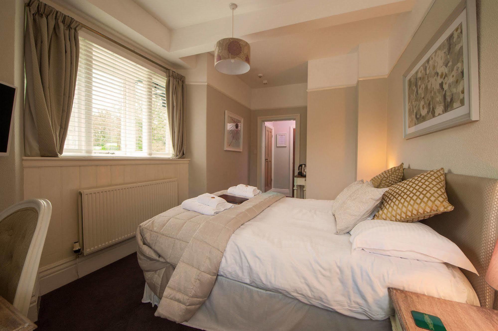 Chestnuts Guest House (Adults Only) 温德米尔 外观 照片