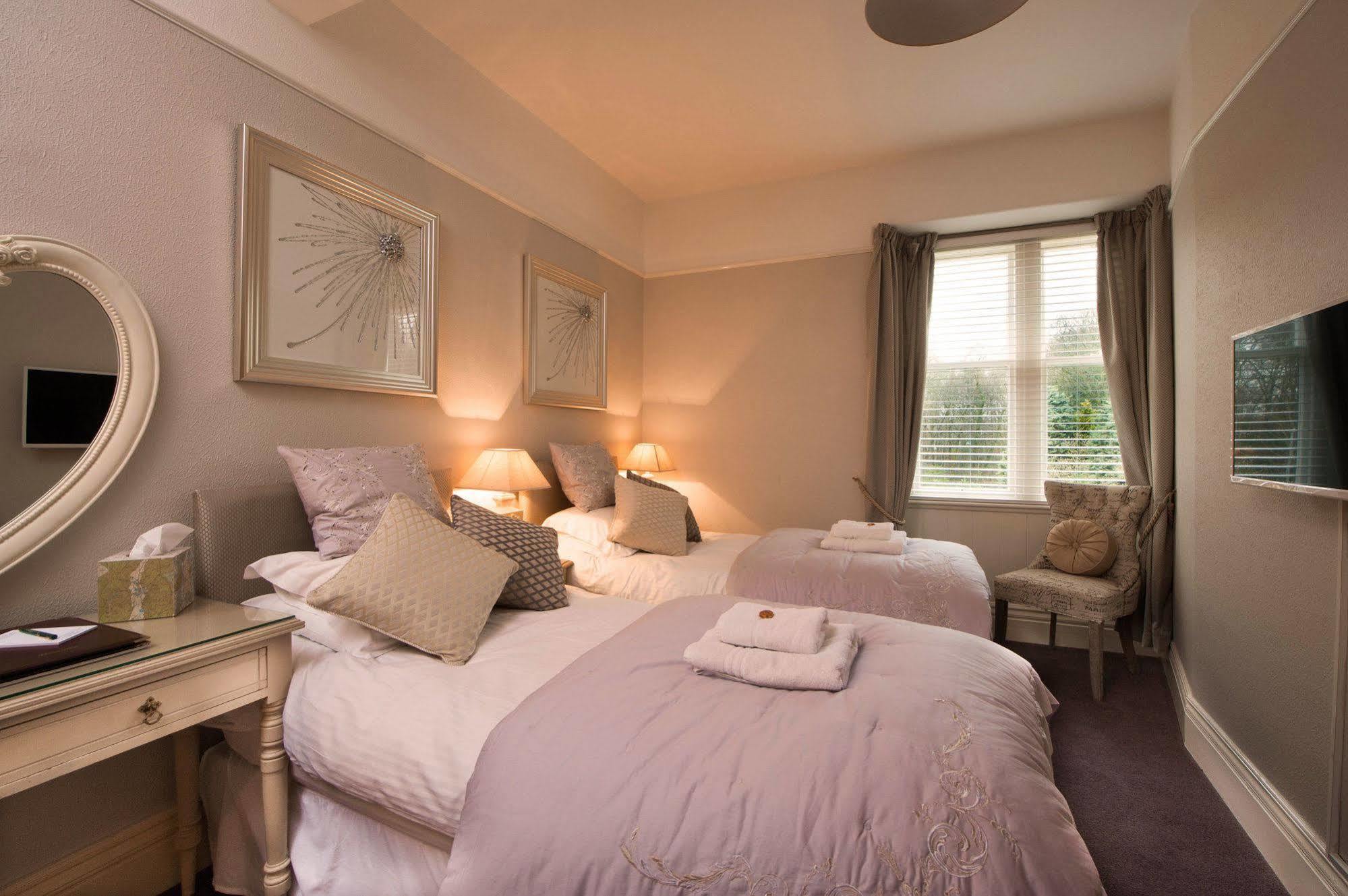 Chestnuts Guest House (Adults Only) 温德米尔 外观 照片